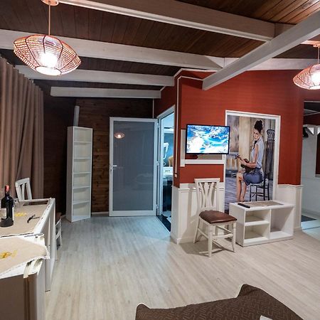 Hotel Aria Tirana Bagian luar foto
