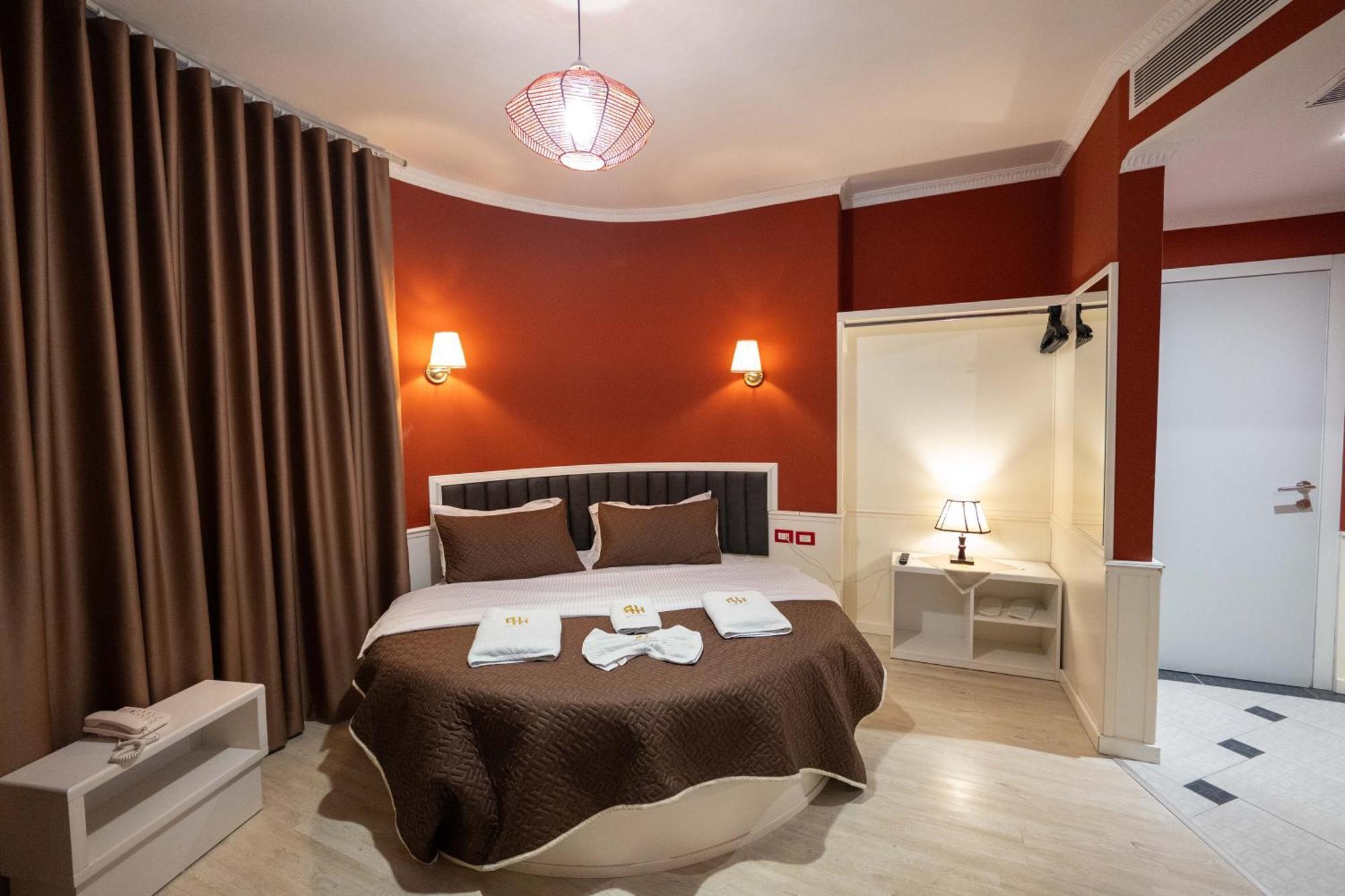 Hotel Aria Tirana Bagian luar foto