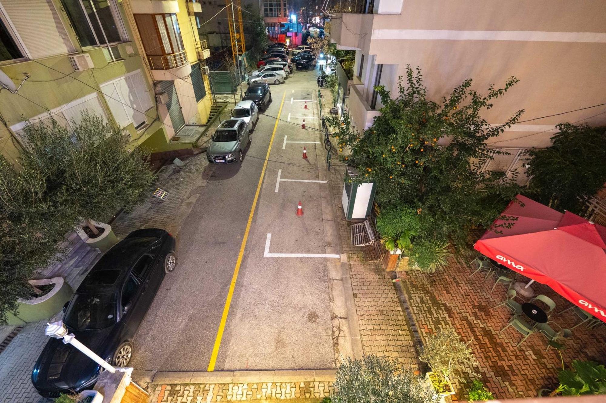 Hotel Aria Tirana Bagian luar foto