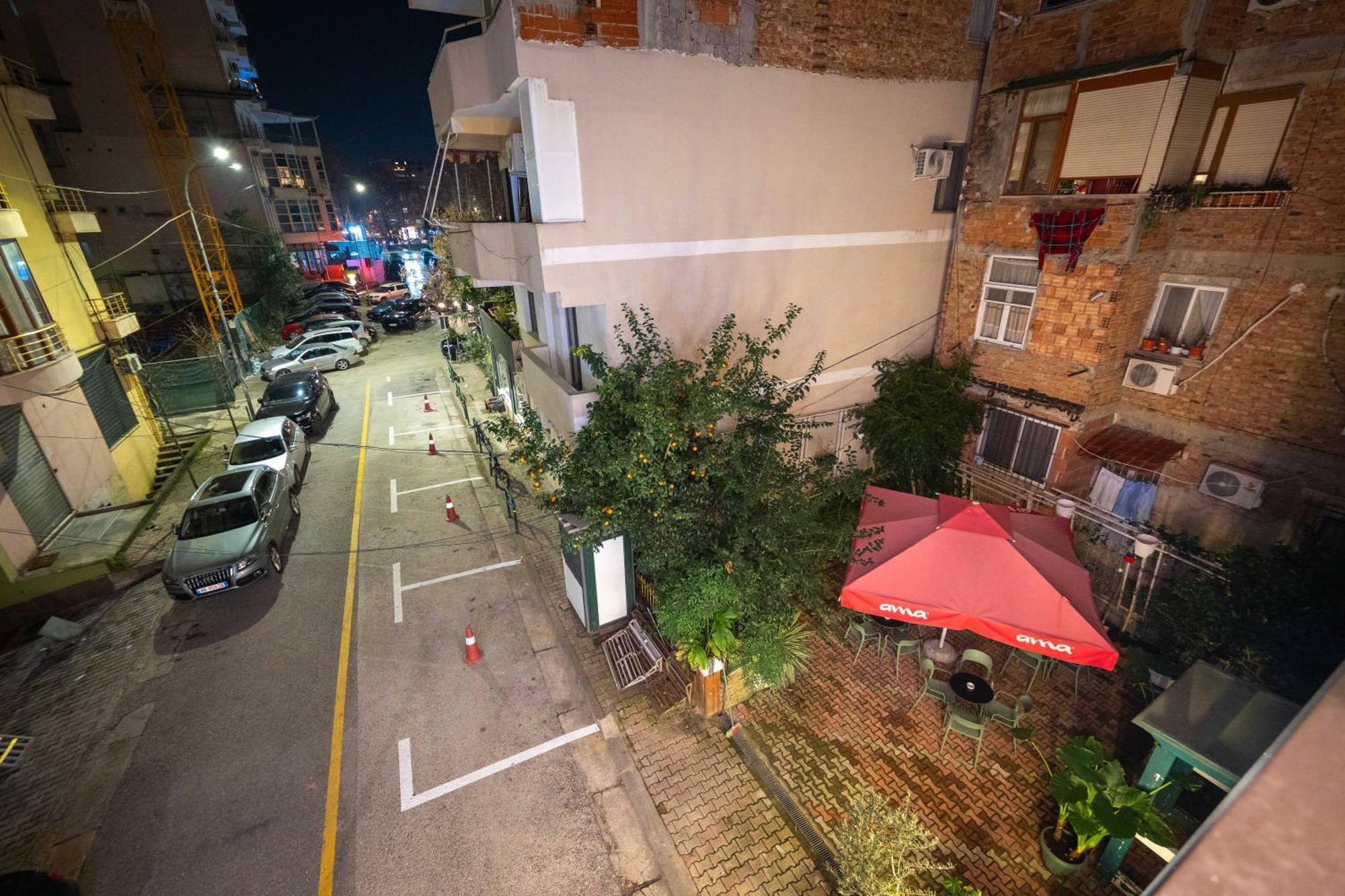 Hotel Aria Tirana Bagian luar foto