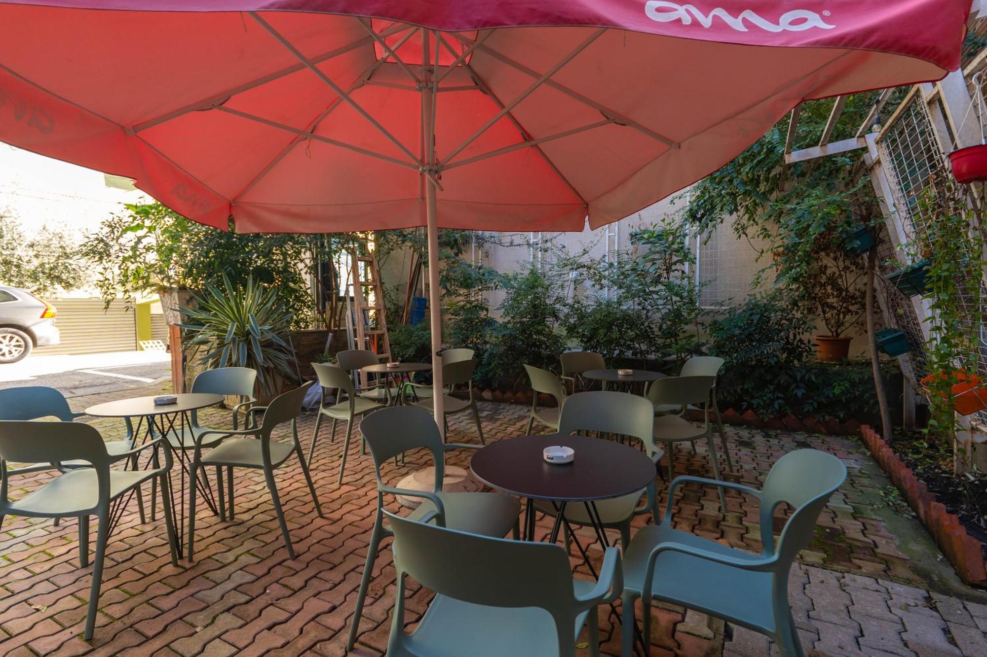 Hotel Aria Tirana Bagian luar foto