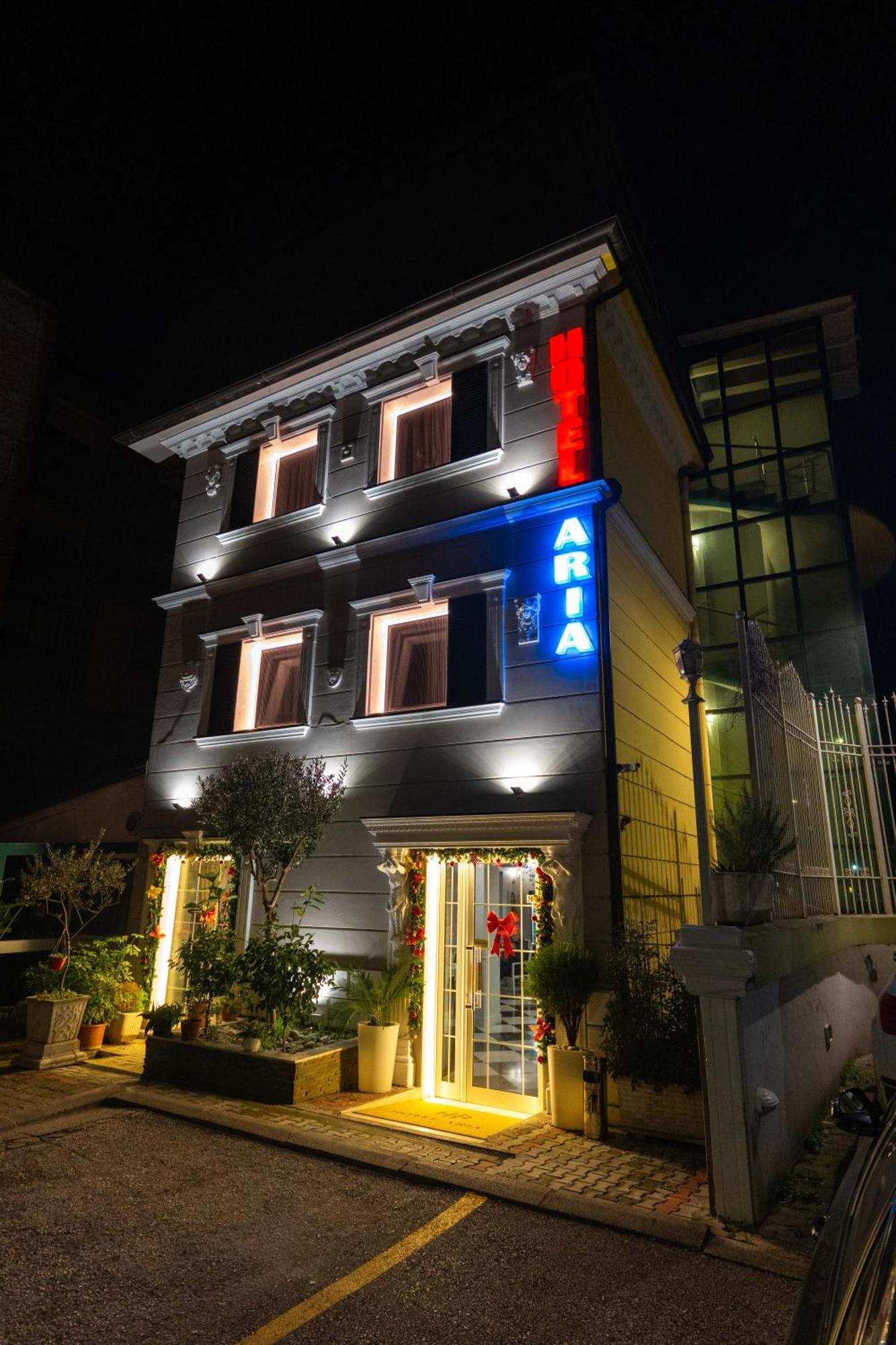 Hotel Aria Tirana Bagian luar foto
