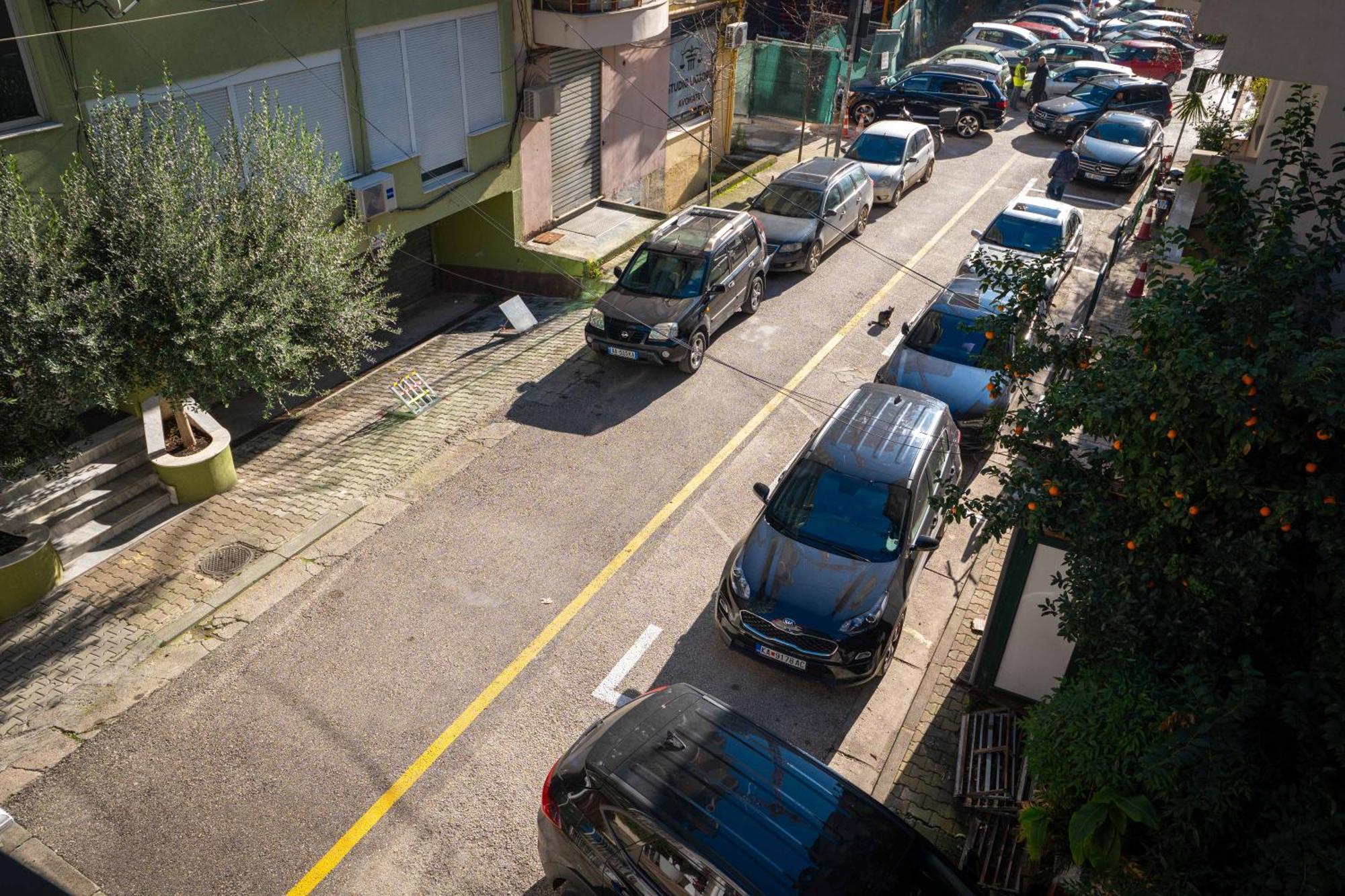 Hotel Aria Tirana Bagian luar foto