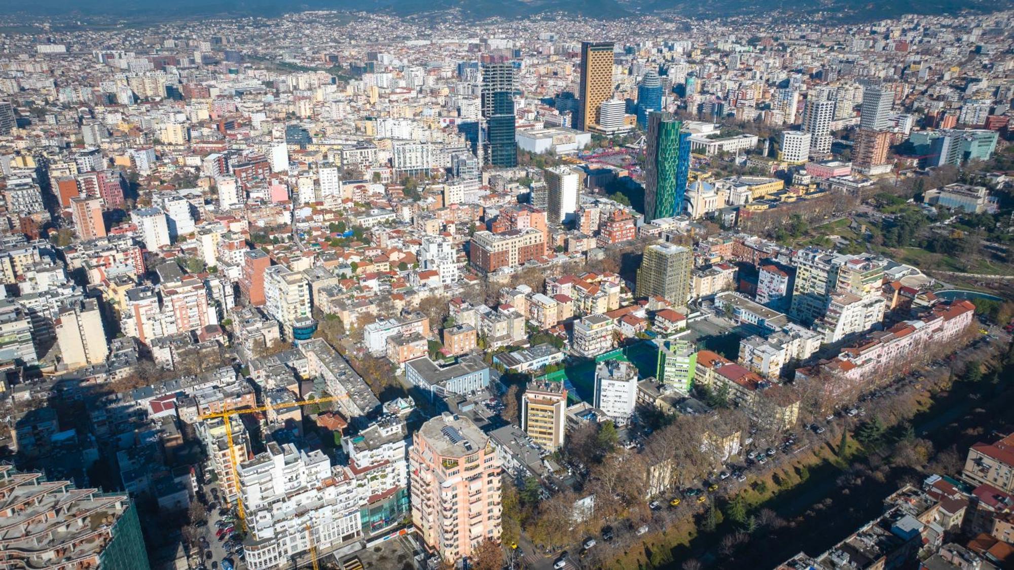 Hotel Aria Tirana Bagian luar foto