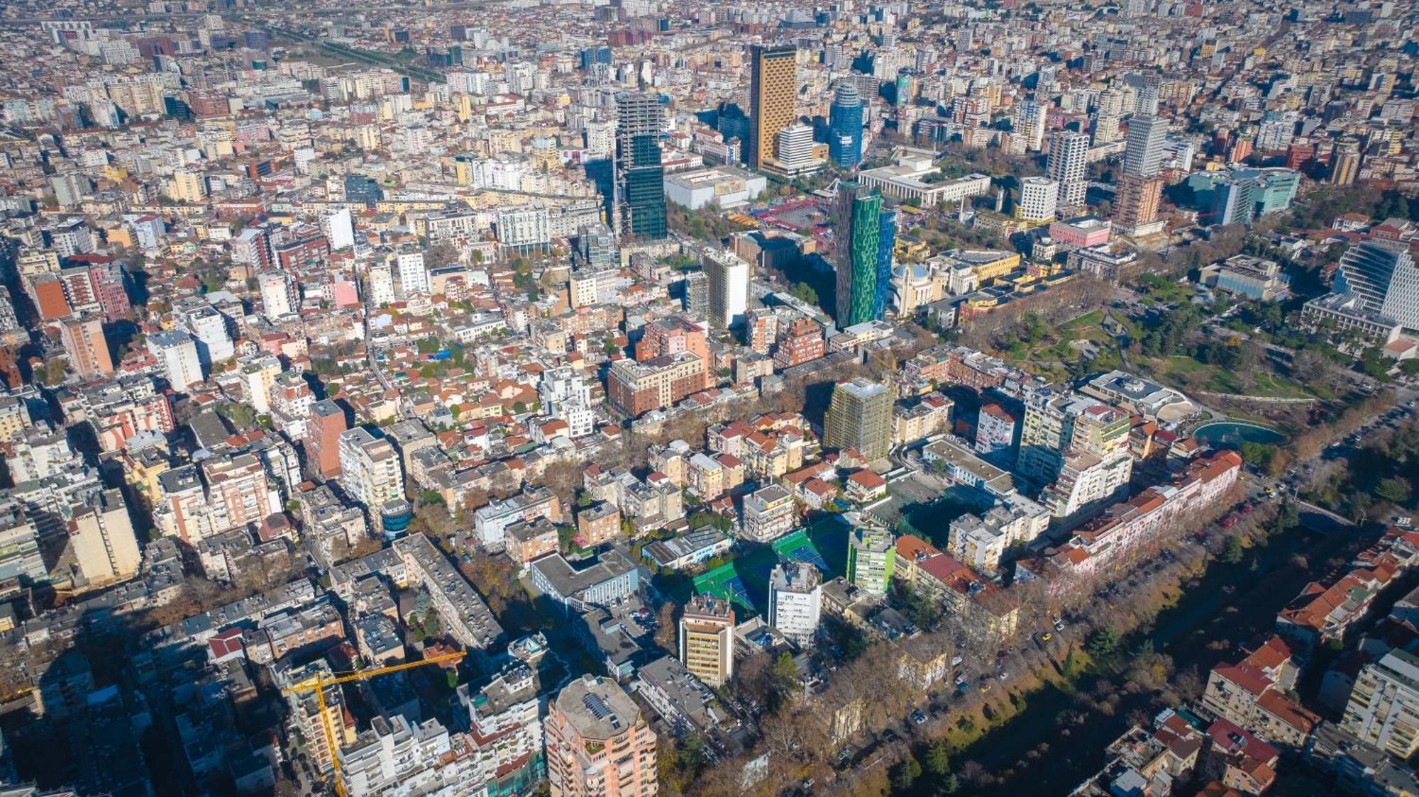 Hotel Aria Tirana Bagian luar foto