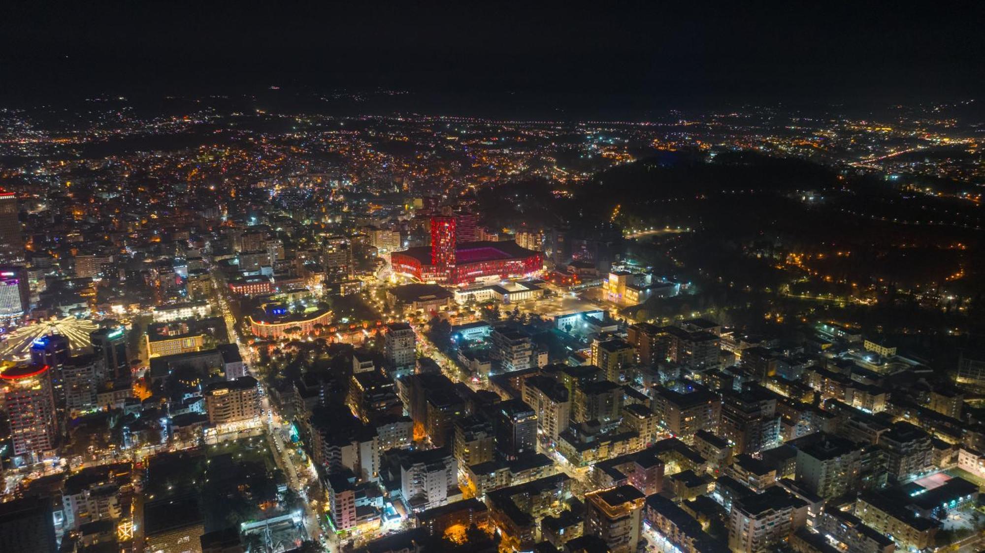 Hotel Aria Tirana Bagian luar foto
