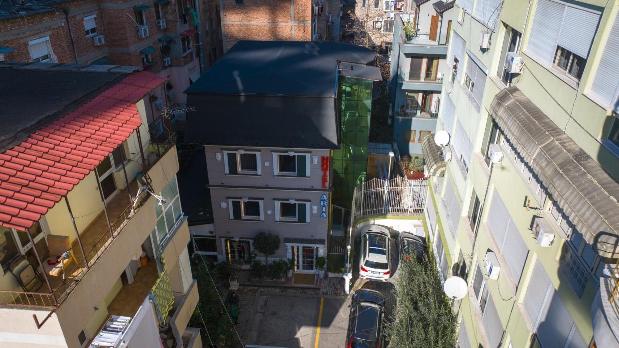 Hotel Aria Tirana Bagian luar foto